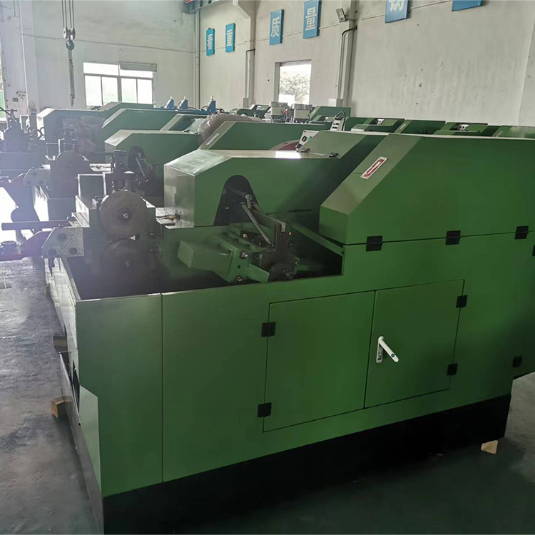 cold heading machine