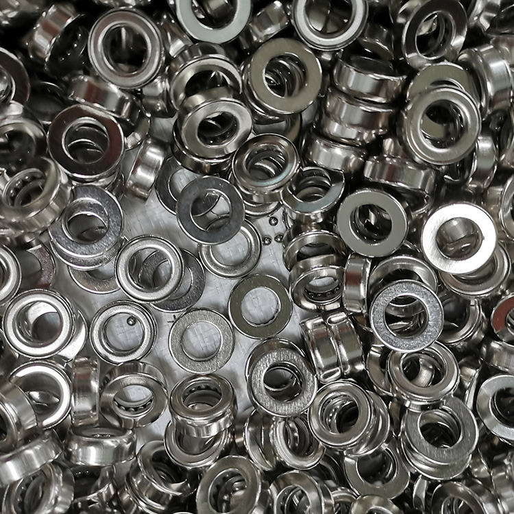 axial contact ball b