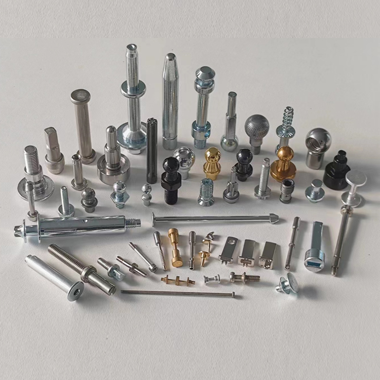 Cold heading hardwar