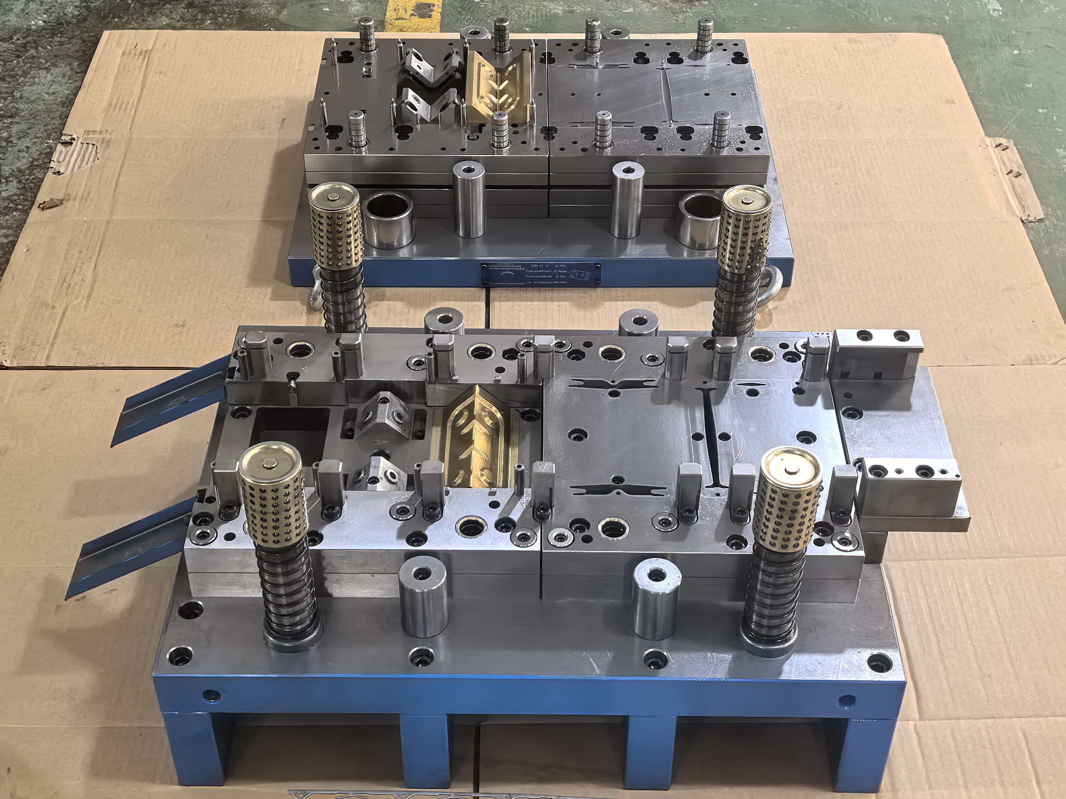 Mechanical side punc